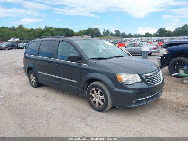  Salvage Chrysler Town & Country