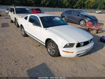  Salvage Ford Mustang