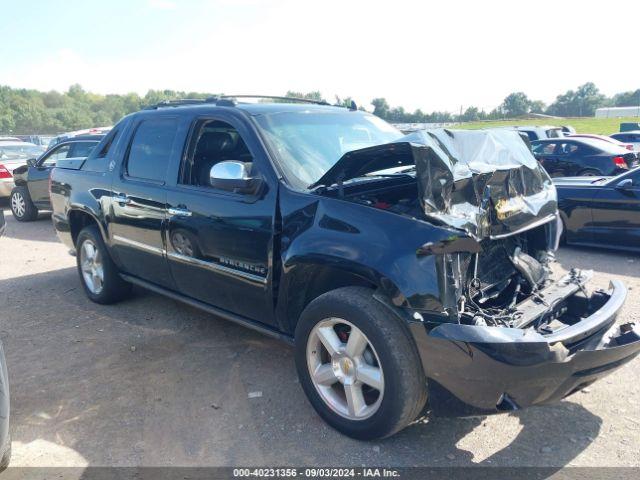  Salvage Chevrolet Avalanche