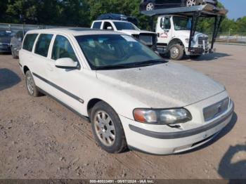  Salvage Volvo V70