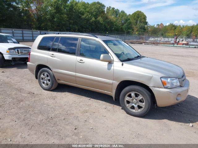  Salvage Toyota Highlander