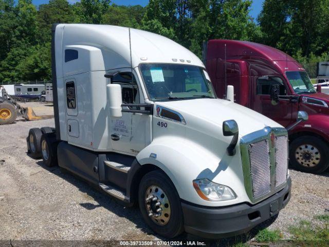  Salvage Kenworth T680