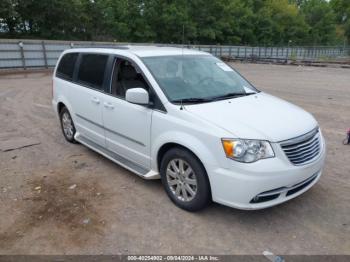  Salvage Chrysler Town & Country