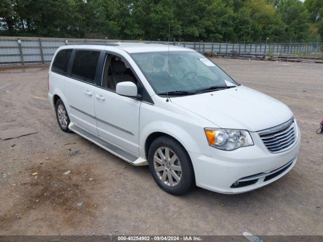  Salvage Chrysler Town & Country