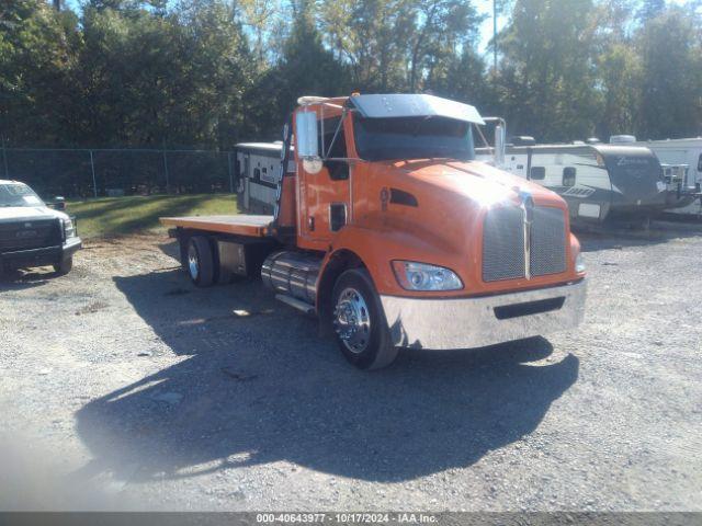  Salvage Kenworth T270