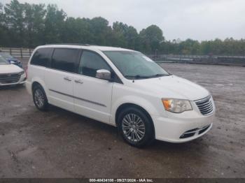  Salvage Chrysler Town & Country