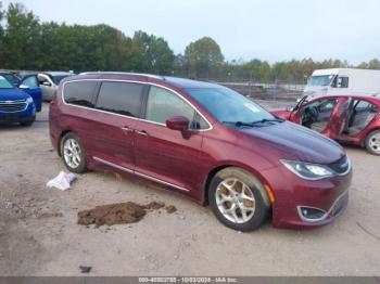  Salvage Chrysler Pacifica