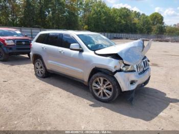  Salvage Jeep Grand Cherokee