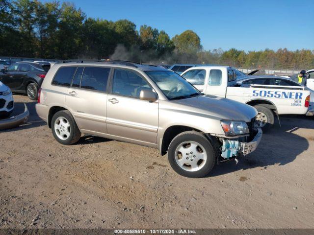  Salvage Toyota Highlander