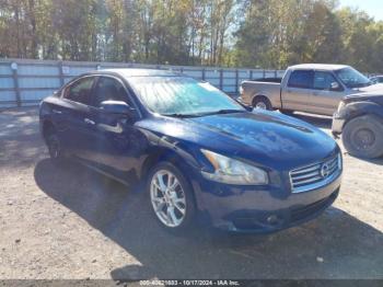  Salvage Nissan Maxima