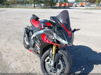  Salvage Aprilia Rsv4