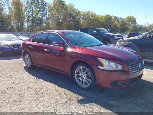  Salvage Nissan Maxima