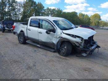  Salvage Nissan Titan