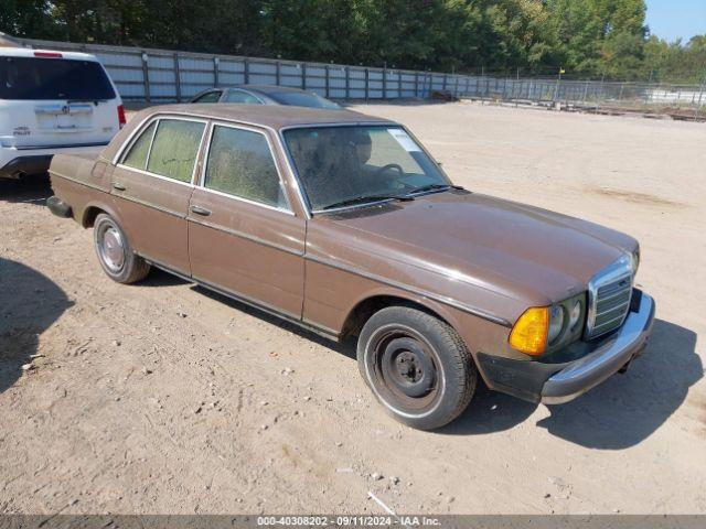  Salvage Mercedes-Benz 240d