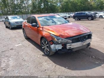  Salvage Nissan Altima