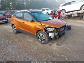  Salvage Nissan Kicks