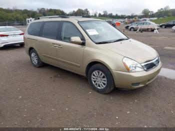  Salvage Kia Sedona