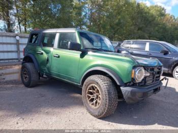  Salvage Ford Bronco