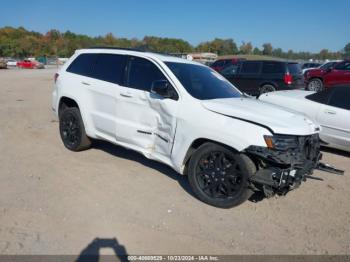  Salvage Jeep Grand Cherokee