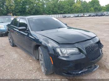  Salvage Chrysler 300