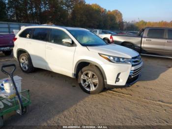  Salvage Toyota Highlander