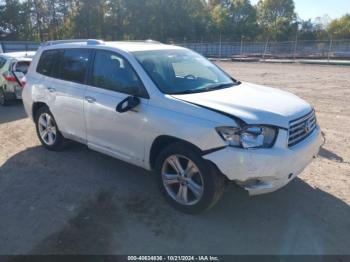  Salvage Toyota Highlander