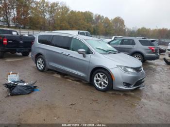  Salvage Chrysler Pacifica