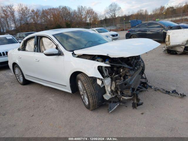  Salvage Volkswagen Passat