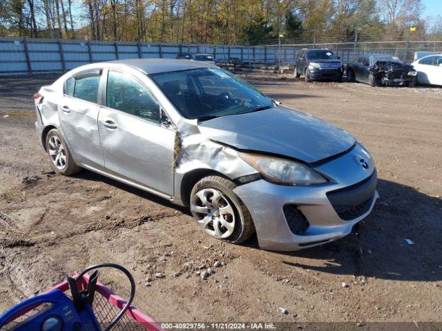  Salvage Mazda Mazda3