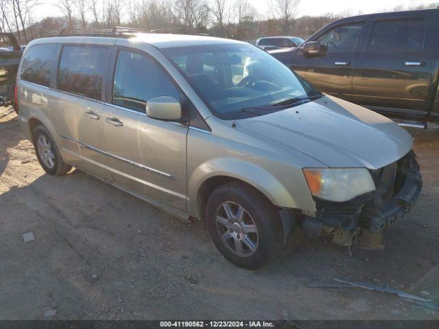  Salvage Chrysler Town & Country