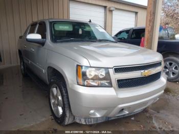  Salvage Chevrolet Avalanche 1500