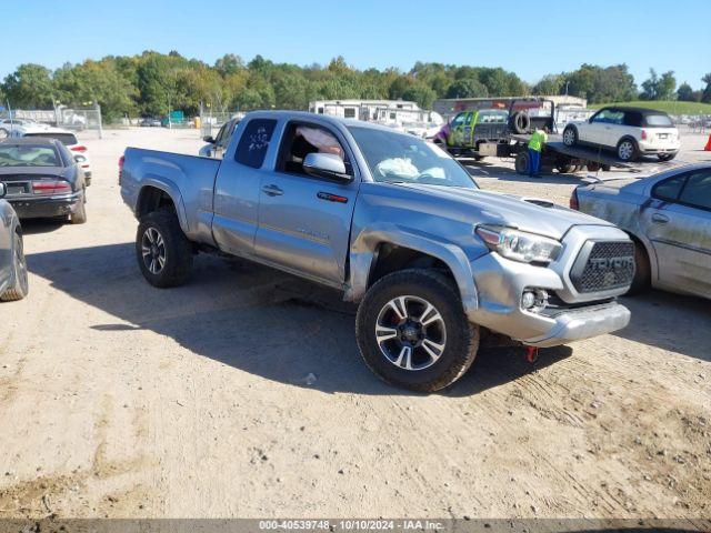  Salvage Toyota Tacoma