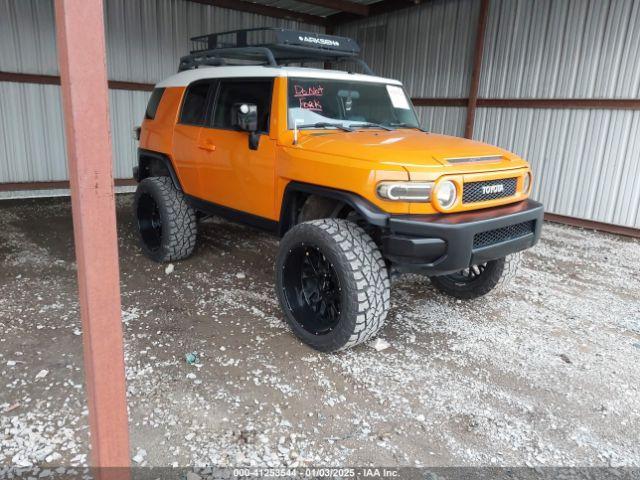  Salvage Toyota FJ Cruiser