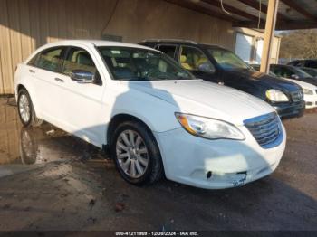  Salvage Chrysler 200