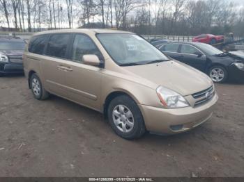  Salvage Kia Sedona