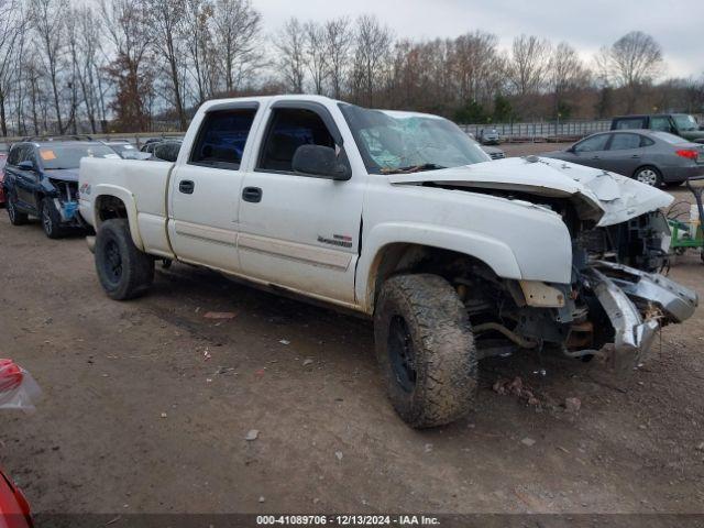  Salvage Chevrolet Silverado 2500