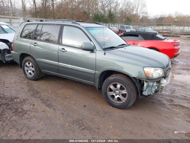  Salvage Toyota Highlander