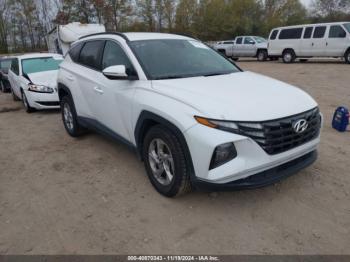  Salvage Hyundai TUCSON