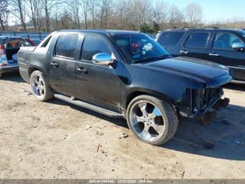  Salvage Chevrolet Avalanche 1500