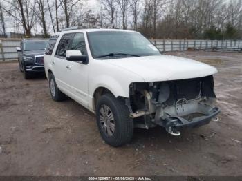  Salvage Lincoln Navigator