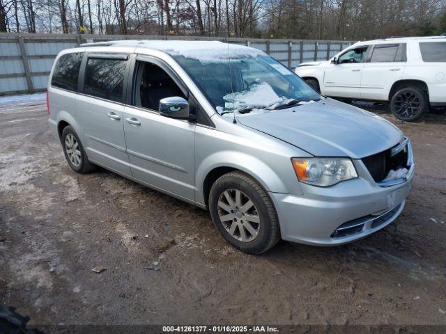  Salvage Chrysler Town & Country