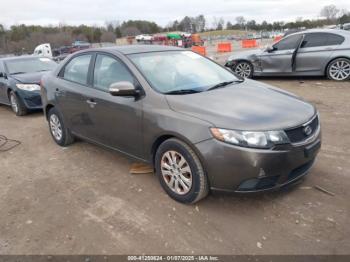  Salvage Kia Forte