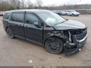  Salvage Kia Carnival