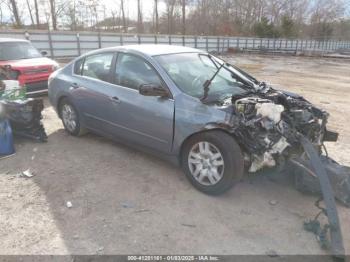  Salvage Nissan Altima