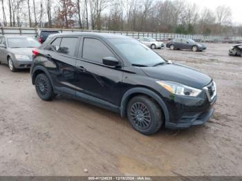  Salvage Nissan Kicks