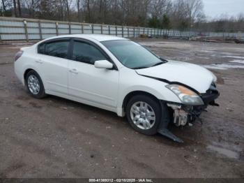  Salvage Nissan Altima