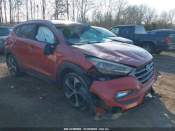  Salvage Hyundai TUCSON