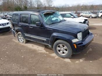  Salvage Jeep Liberty