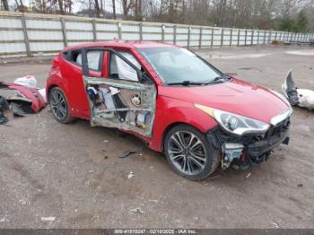  Salvage Hyundai VELOSTER