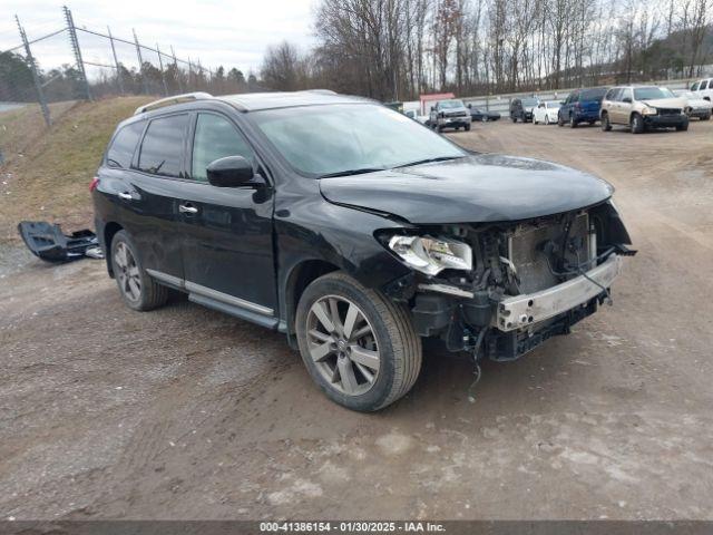  Salvage Nissan Pathfinder